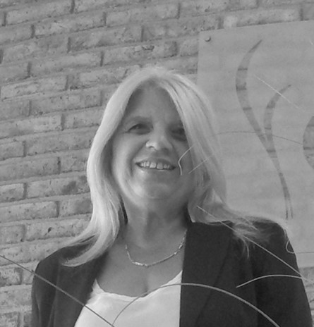 Laura Pu&ntilde;ales &middot; CESA Management Solutions